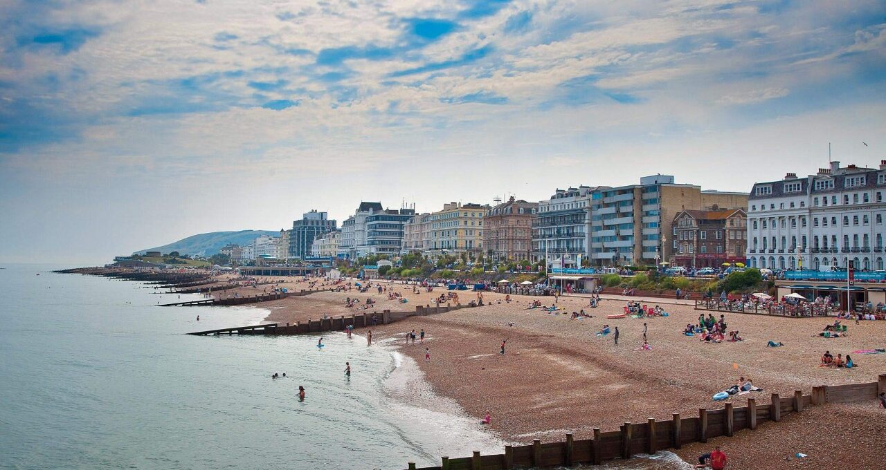 large-50plus-eastbourne-004-titel