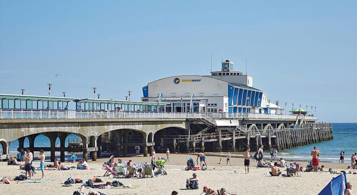 large-schueler-bournemouth-3-web