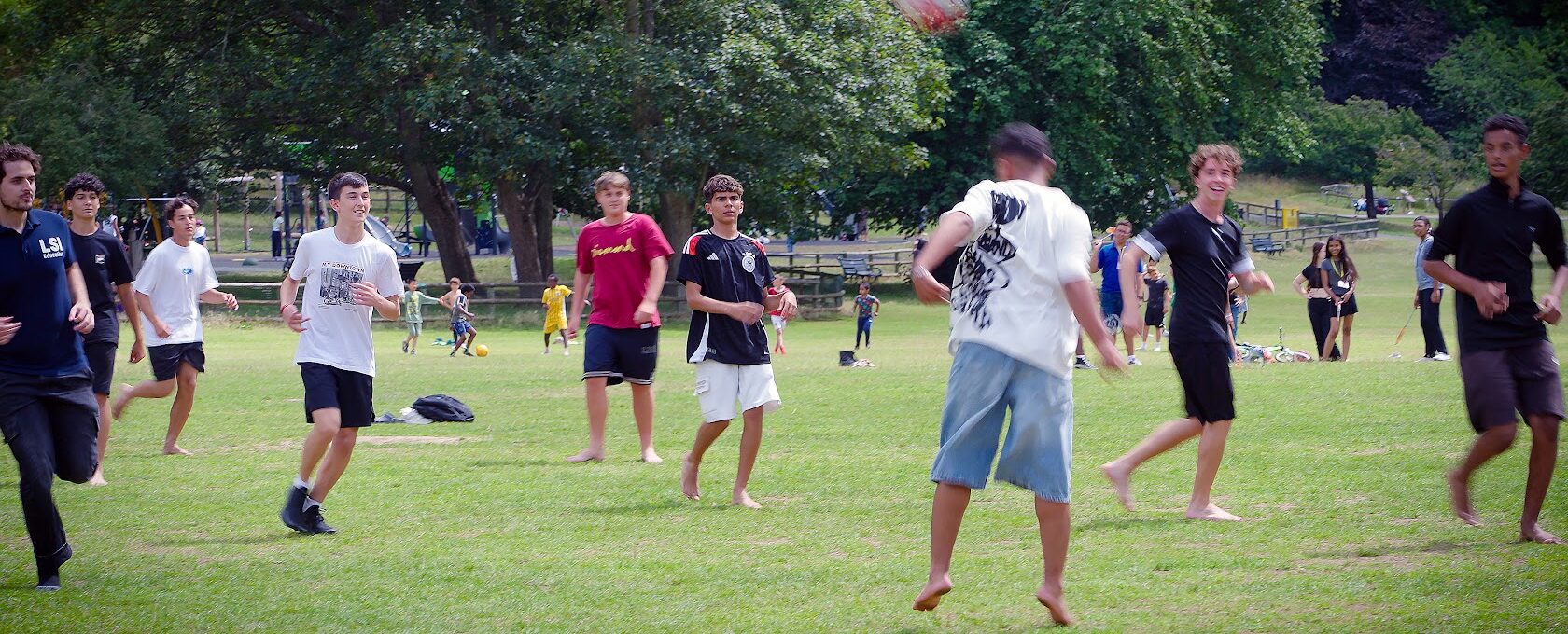 JUNIORS IMAGES_Brighton_BRIGHTON_V01 (Resolve).00_01_20_33.Still022